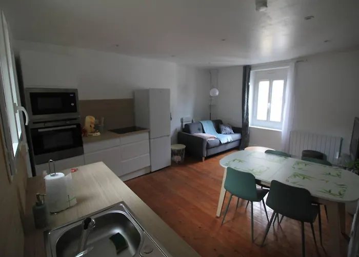 Duplex - En Plein Centre - 6 Pers Апартаменты